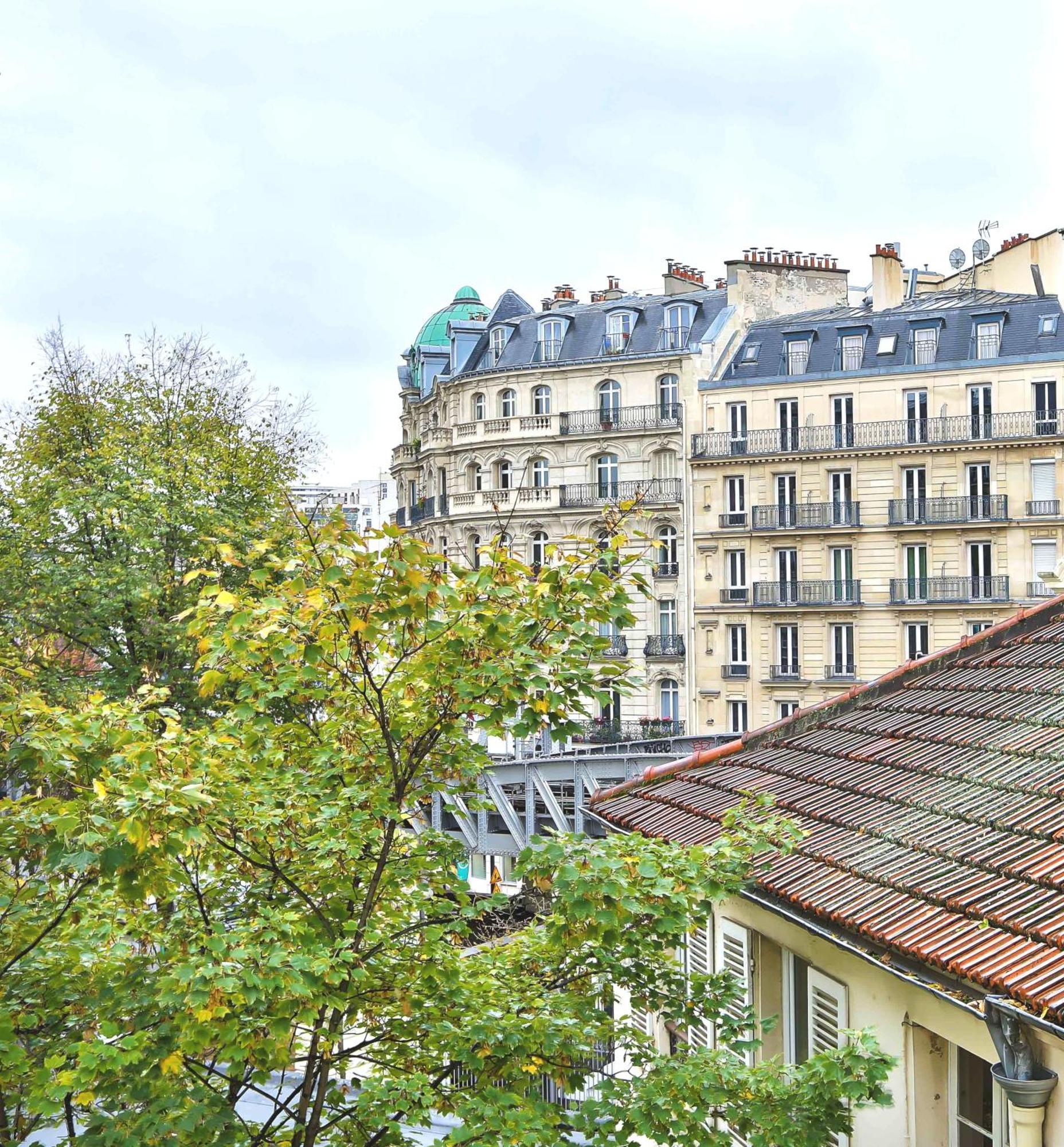 Stunning Apartment Near Eiffel Tower Париж Екстер'єр фото